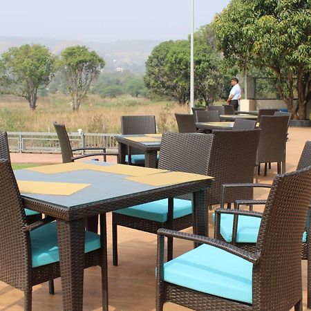 Mango Leaf Lake Resort Malkhed Exterior photo